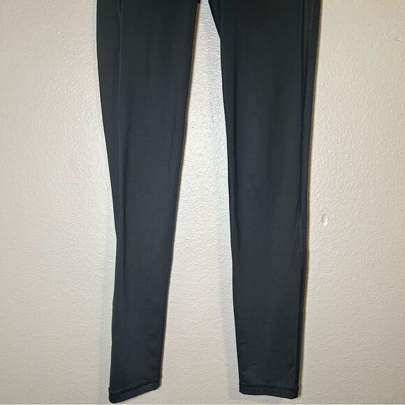 Victoria’s Secret Sport black high waisted leggings women’s size small - Picture 4 of 7